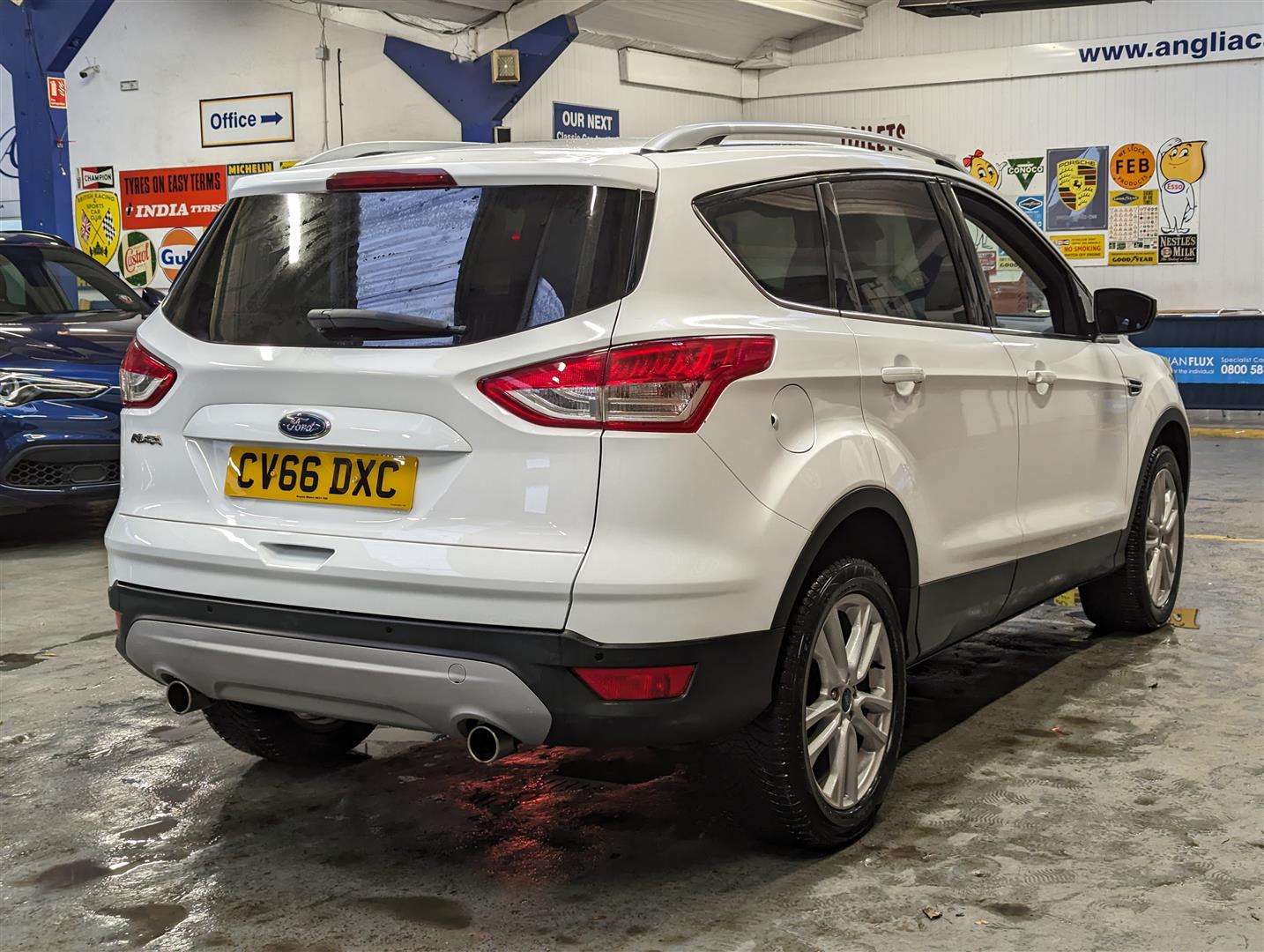 <p>2016 FORD KUGA TITANIUM X SPORT TDC</p>