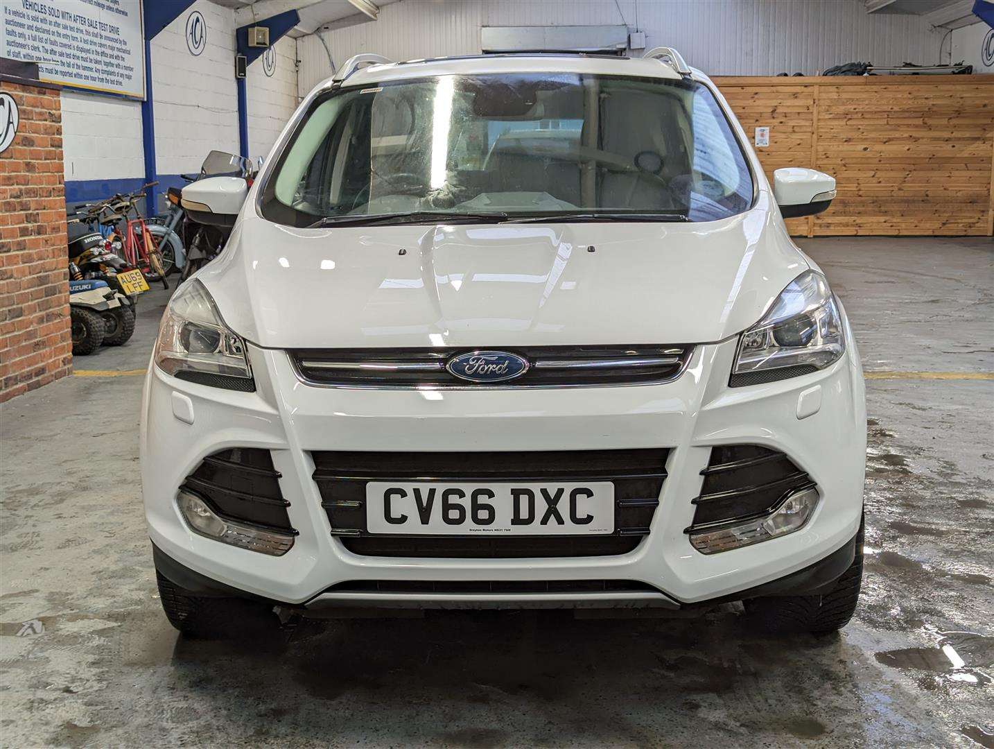 <p>2016 FORD KUGA TITANIUM X SPORT TDC</p>