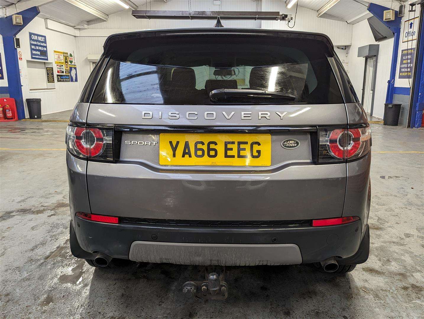 <p>2016 LAND ROVER DISCOVERY SPORT SE TECH T</p>