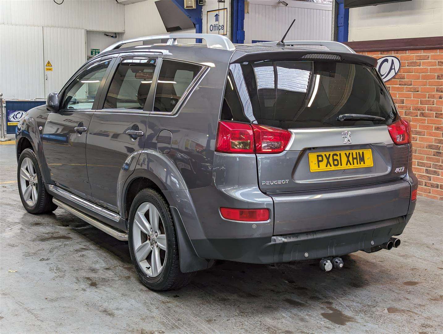 <p>2011 PEUGEOT 4007 GT HDI</p>