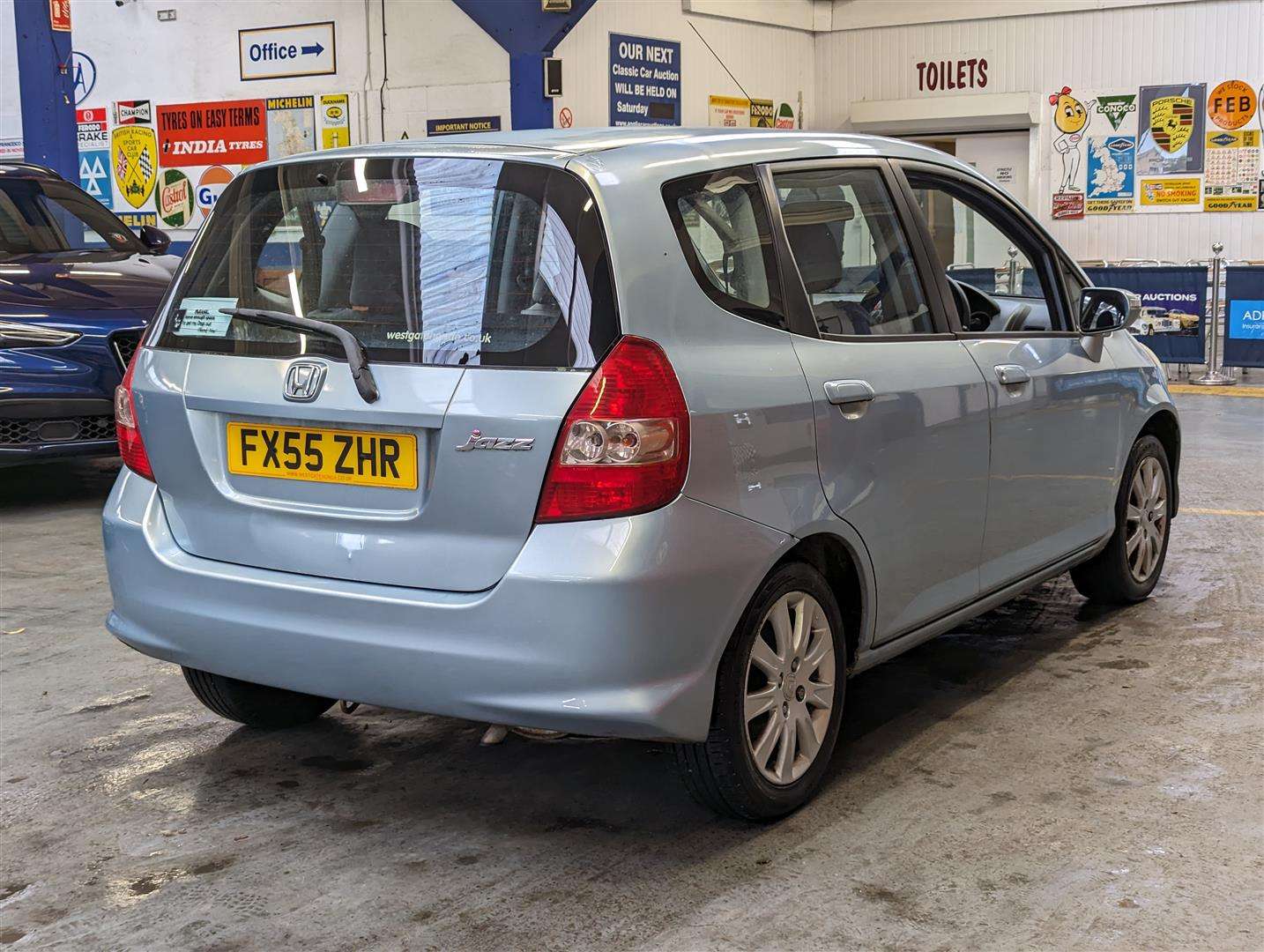 <p>2005 HONDA JAZZ SE</p>