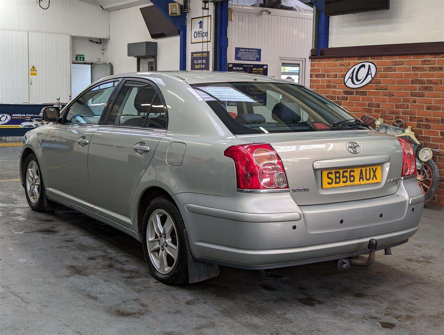 <p>2006 TOYOTA AVENSIS T3-X</p>