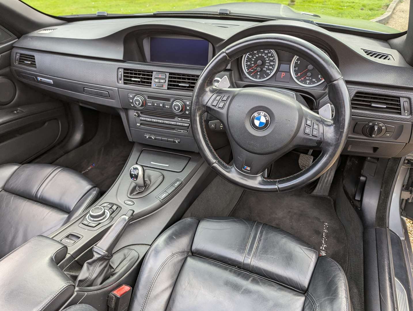 <p>2009 BMW M3 SEMI AUTO CONVERTIBLE</p>