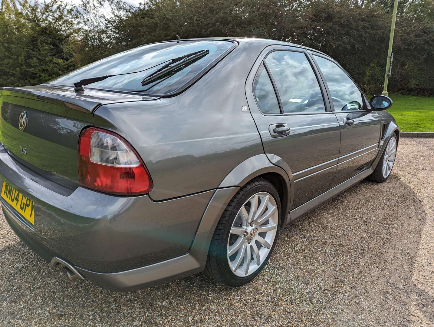 <p>2004 MG ZS 180 18,426 MILES</p>