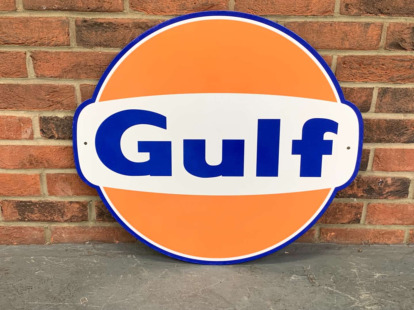 <p>Metal Gulf Sign</p>