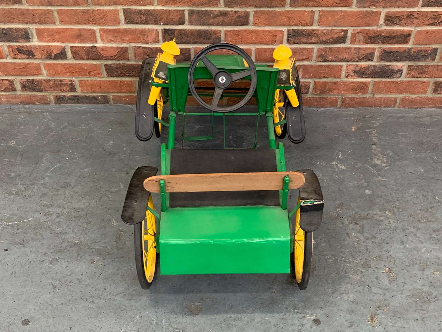 <p>Vintage Style Childs Pedal Car</p>