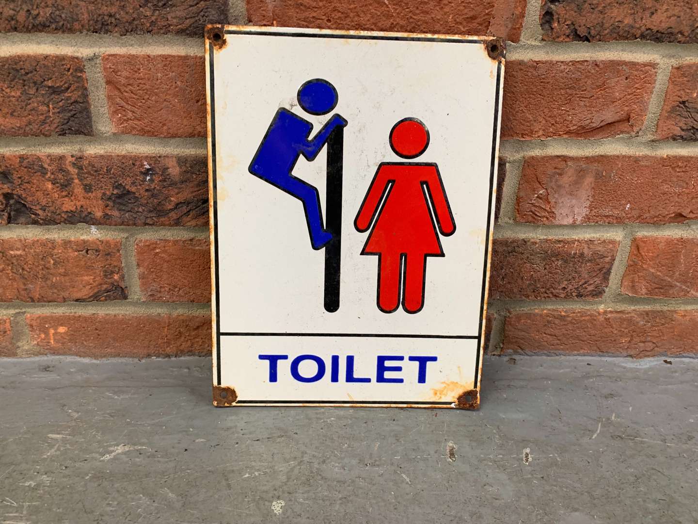 <p>Novelty Toilet Enamel Sign&nbsp;</p>
