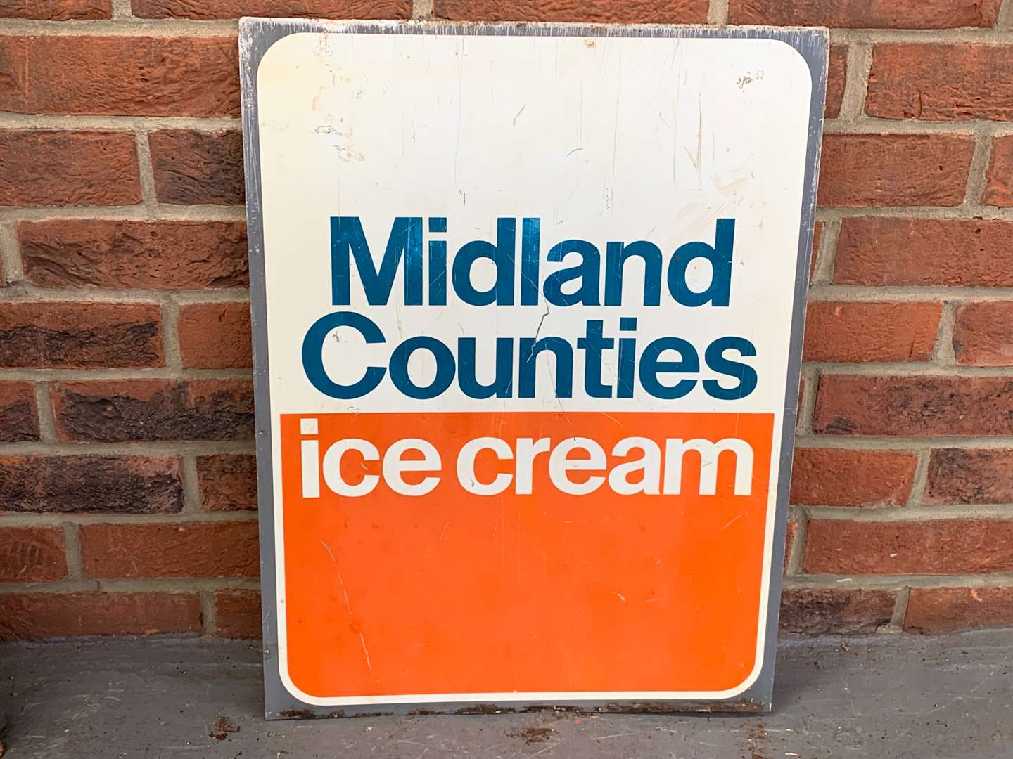 <p>Midland Counties Ice Cream Aluminium Sign</p>