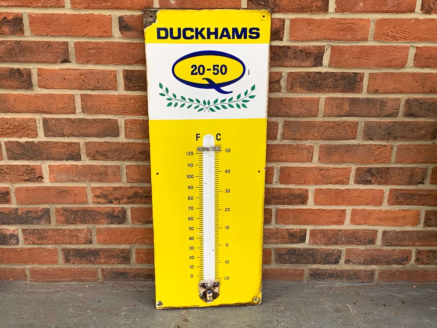 <p>Duckhams 20-50 Thermometer Enamel Sign a/f</p>