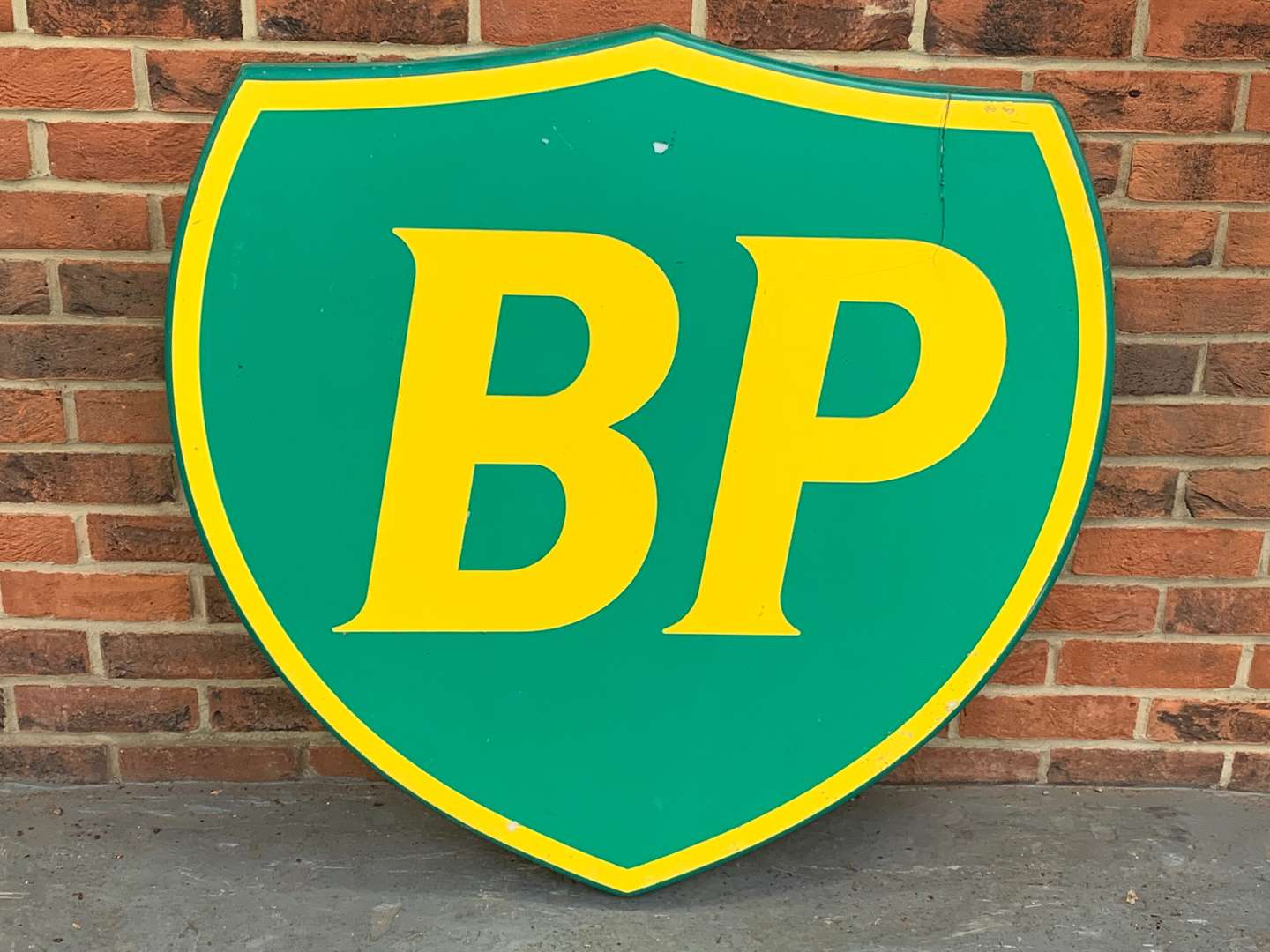 <p>BP Plastic Shield Sign a/f</p>