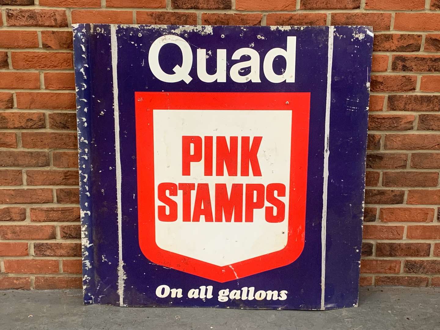 <p>Quad Pink Stamps Aluminium Sign</p>