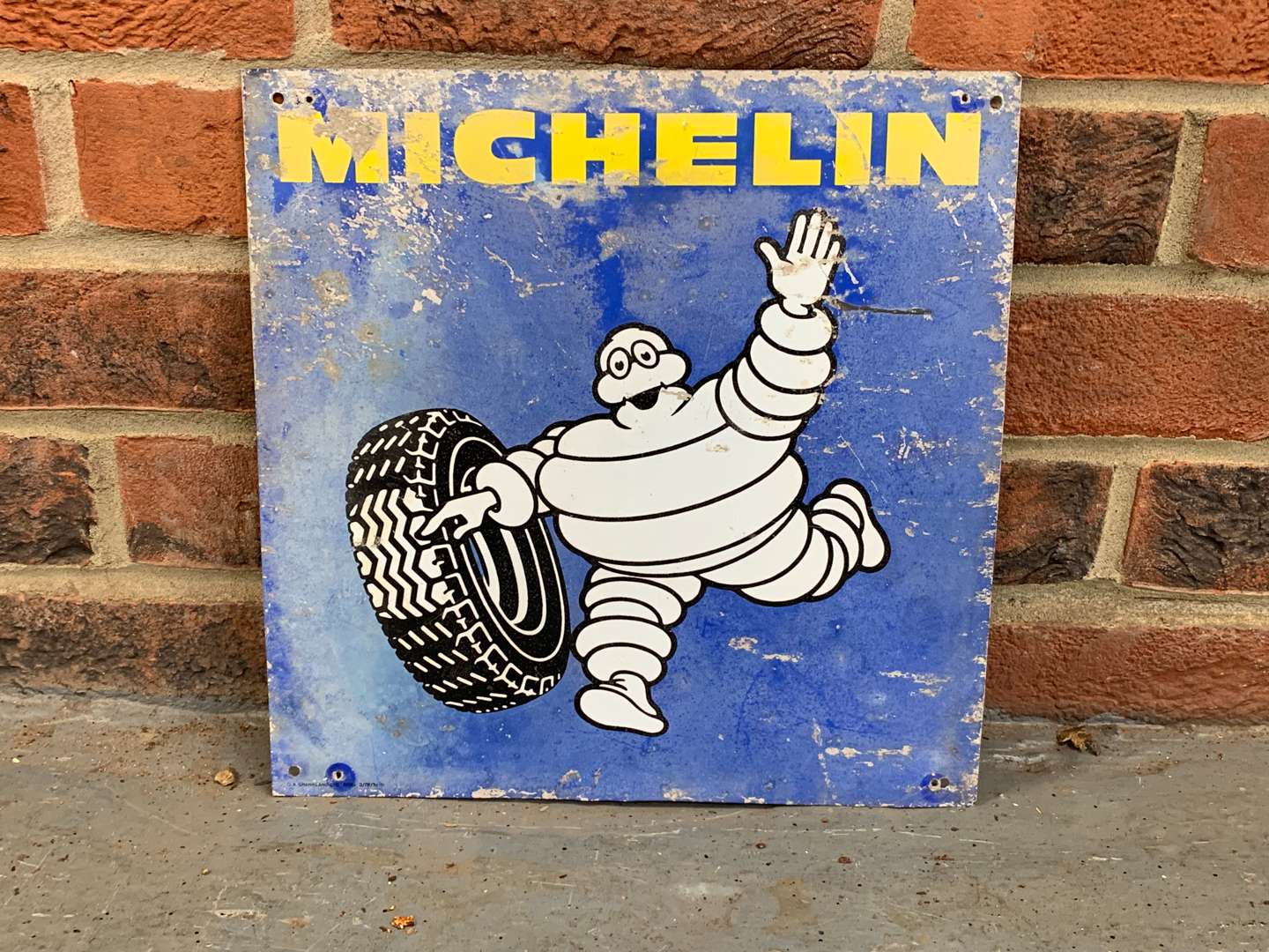 <p>Small Aluminium Michelin Running Man Sign</p>
