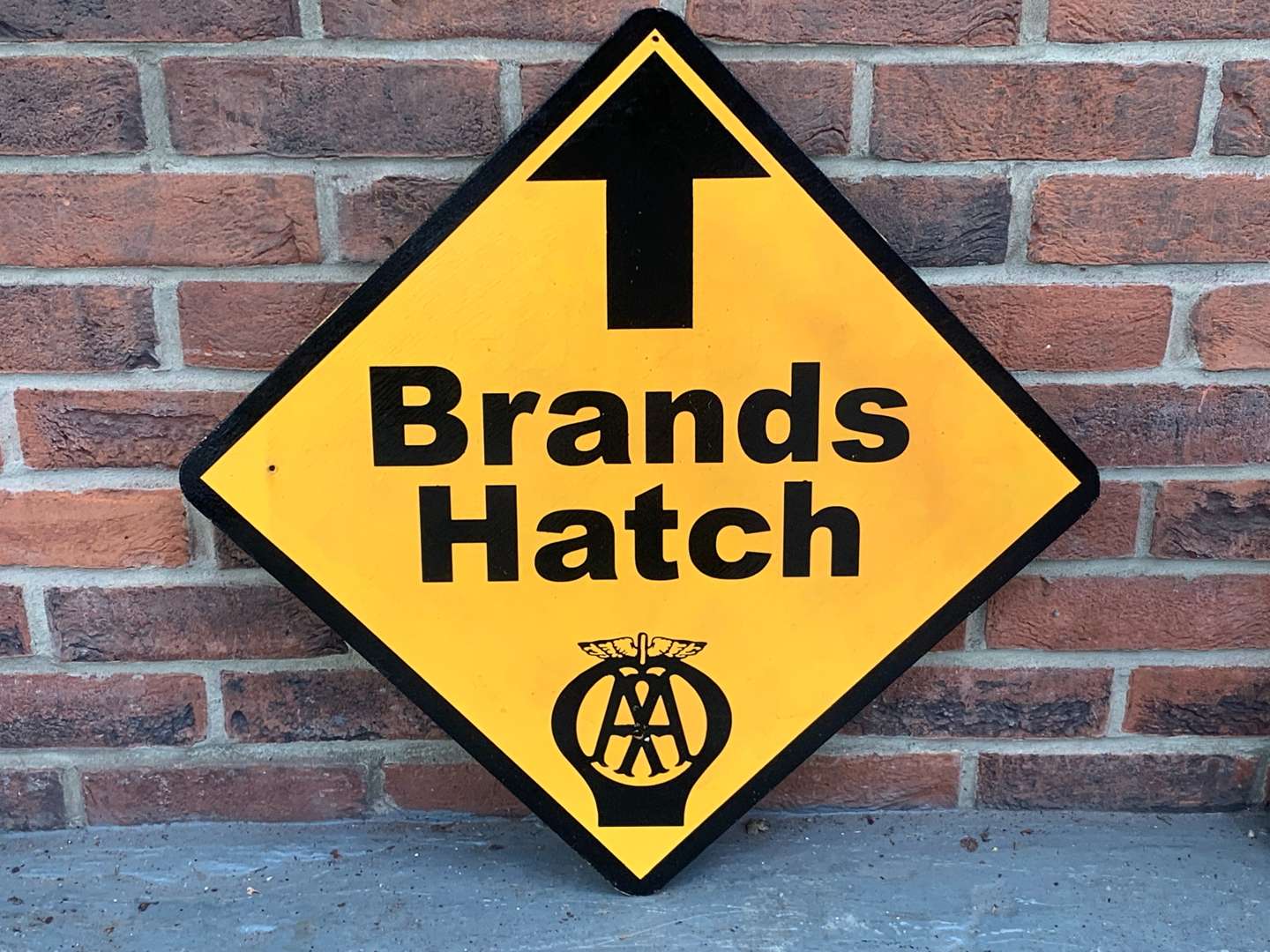 <p>AA Brands Hatch Made Sign</p>