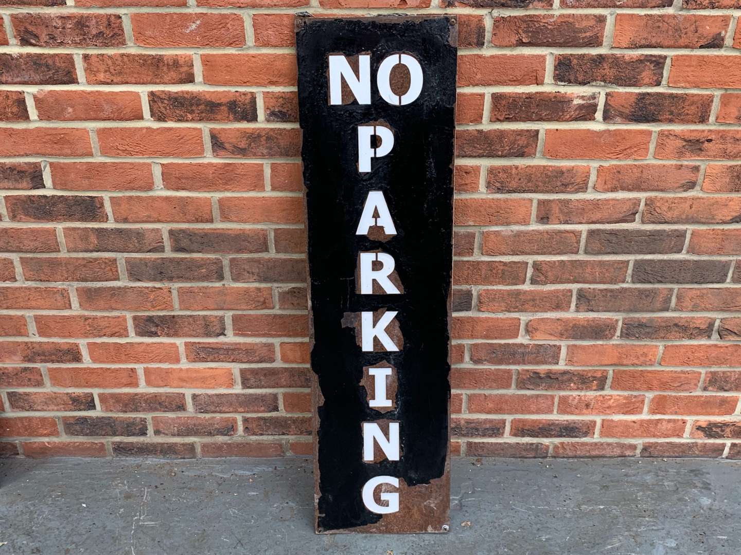 <p>Metal “No Parking” Sign</p>