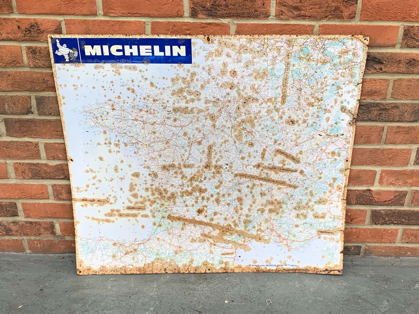 <p>Tin Michelin Map French Sign</p>