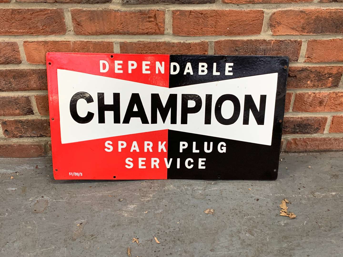 <p>Champion Spark Plug Service Enamel Sign</p>
