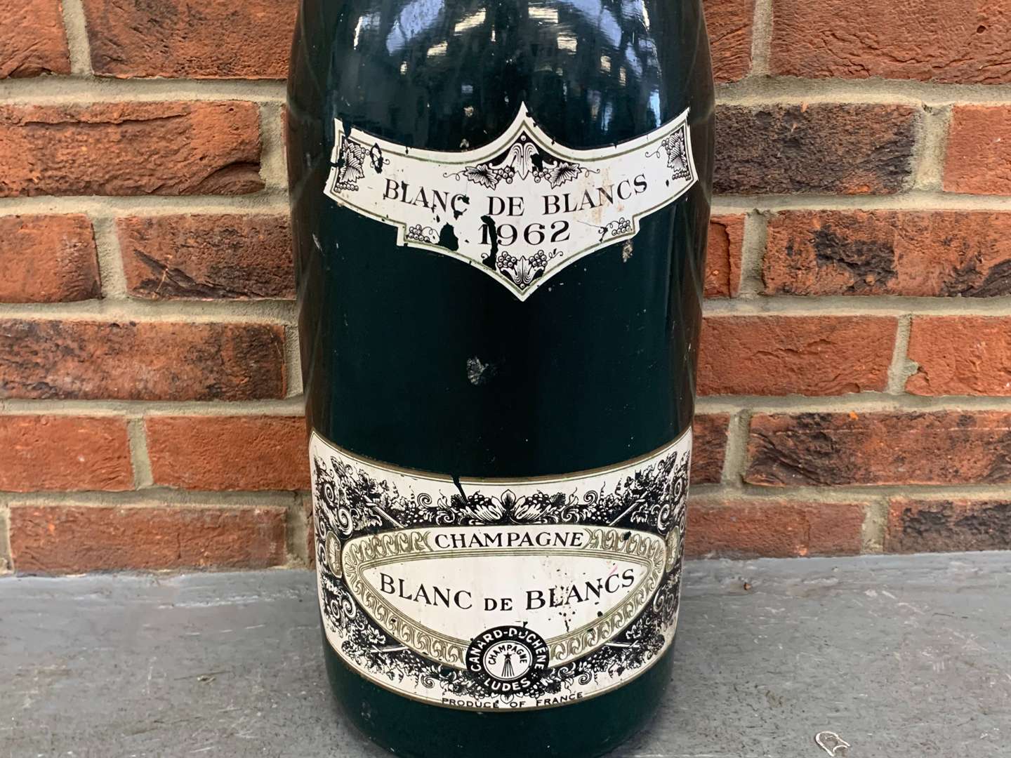 <p>Large Canard Blanc De Blanc's Champagne Display Bottle&nbsp;</p>
