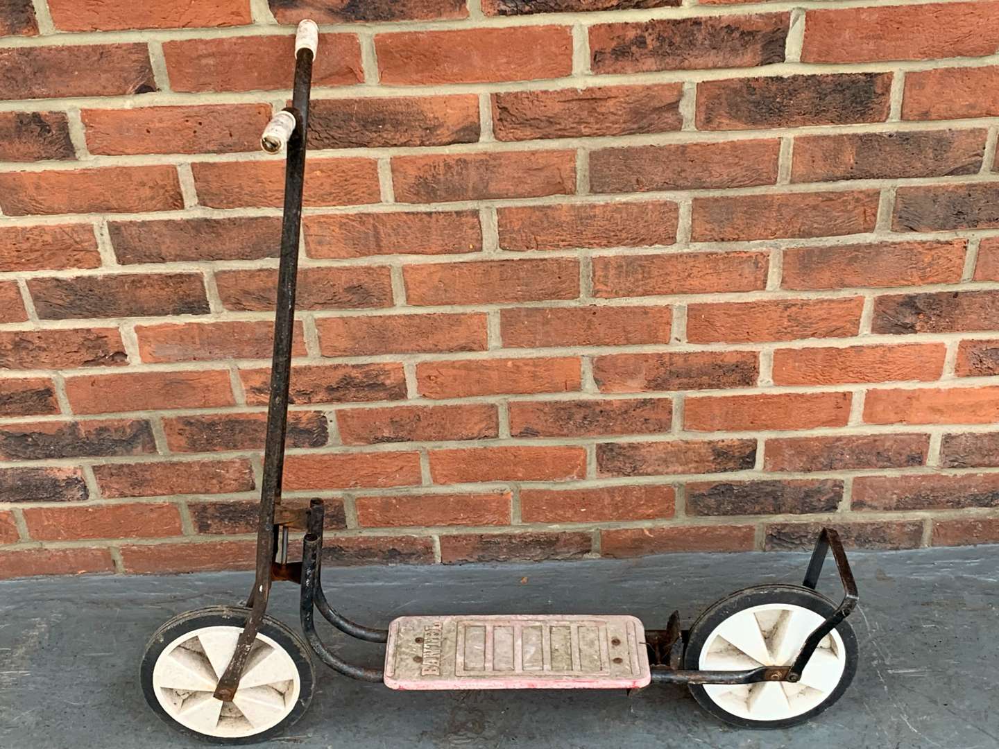 <p>Vintage Child's Trike and Scooter&nbsp;</p>