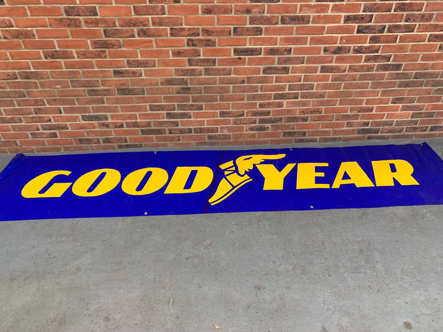 <p>Goodyear Tyre's Banner</p>
