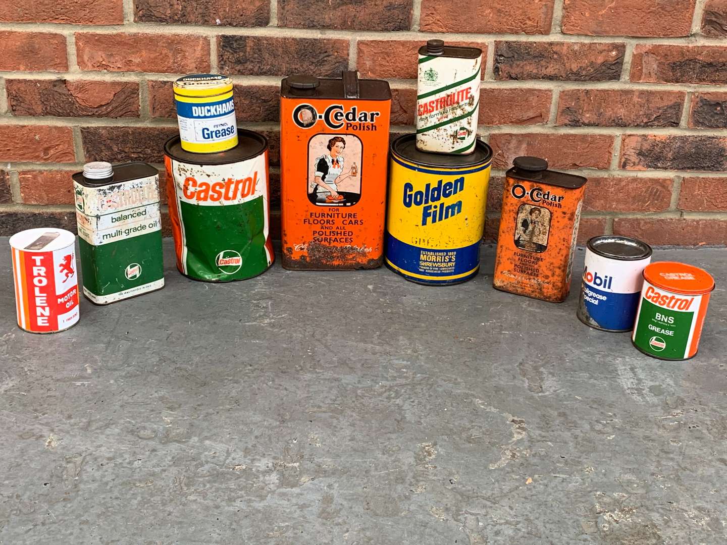 <p>Quantity Of Oil and Grease Cans Etc</p>