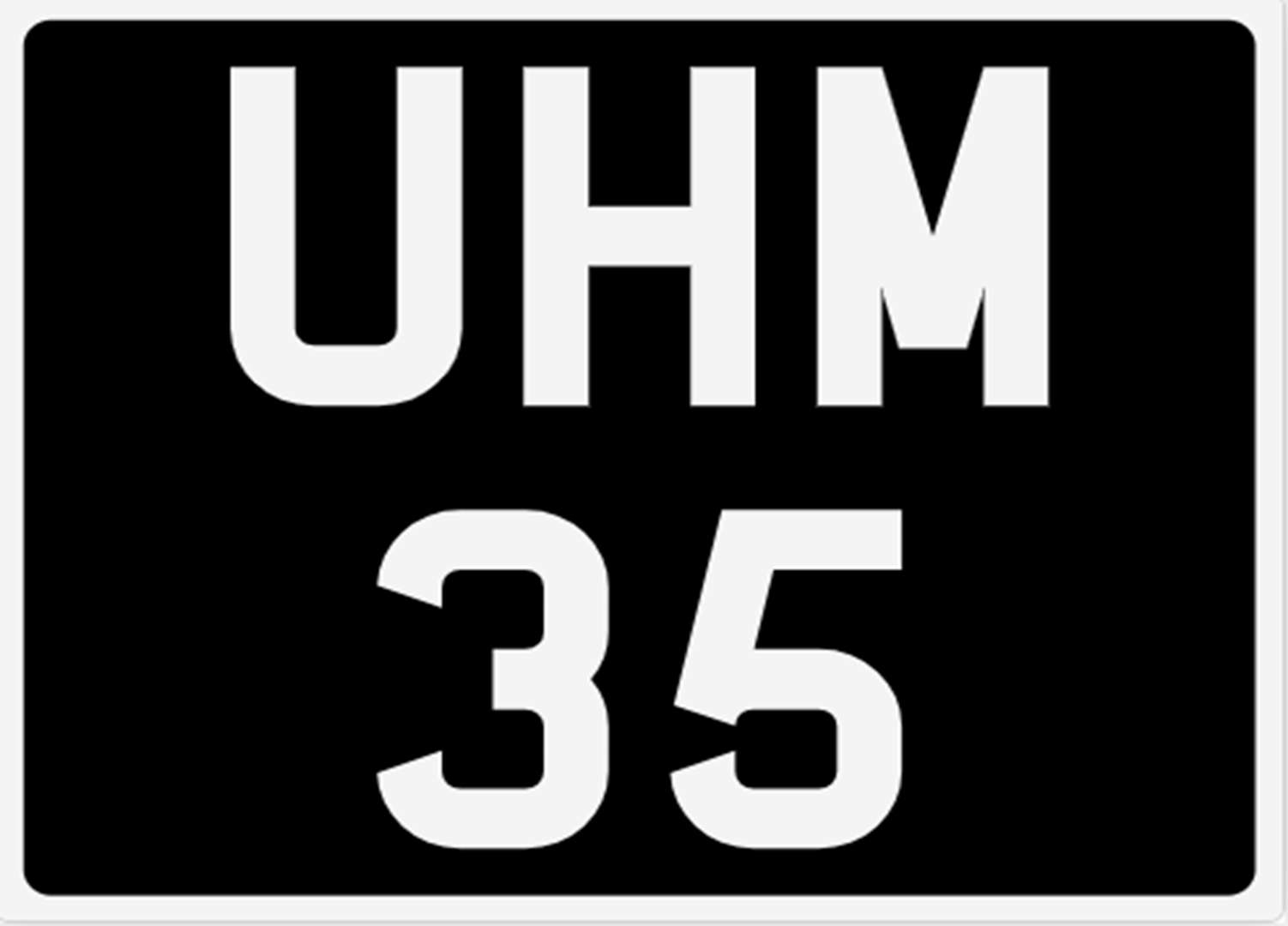 <p>&nbsp; UHM 35 Registration Number</p>