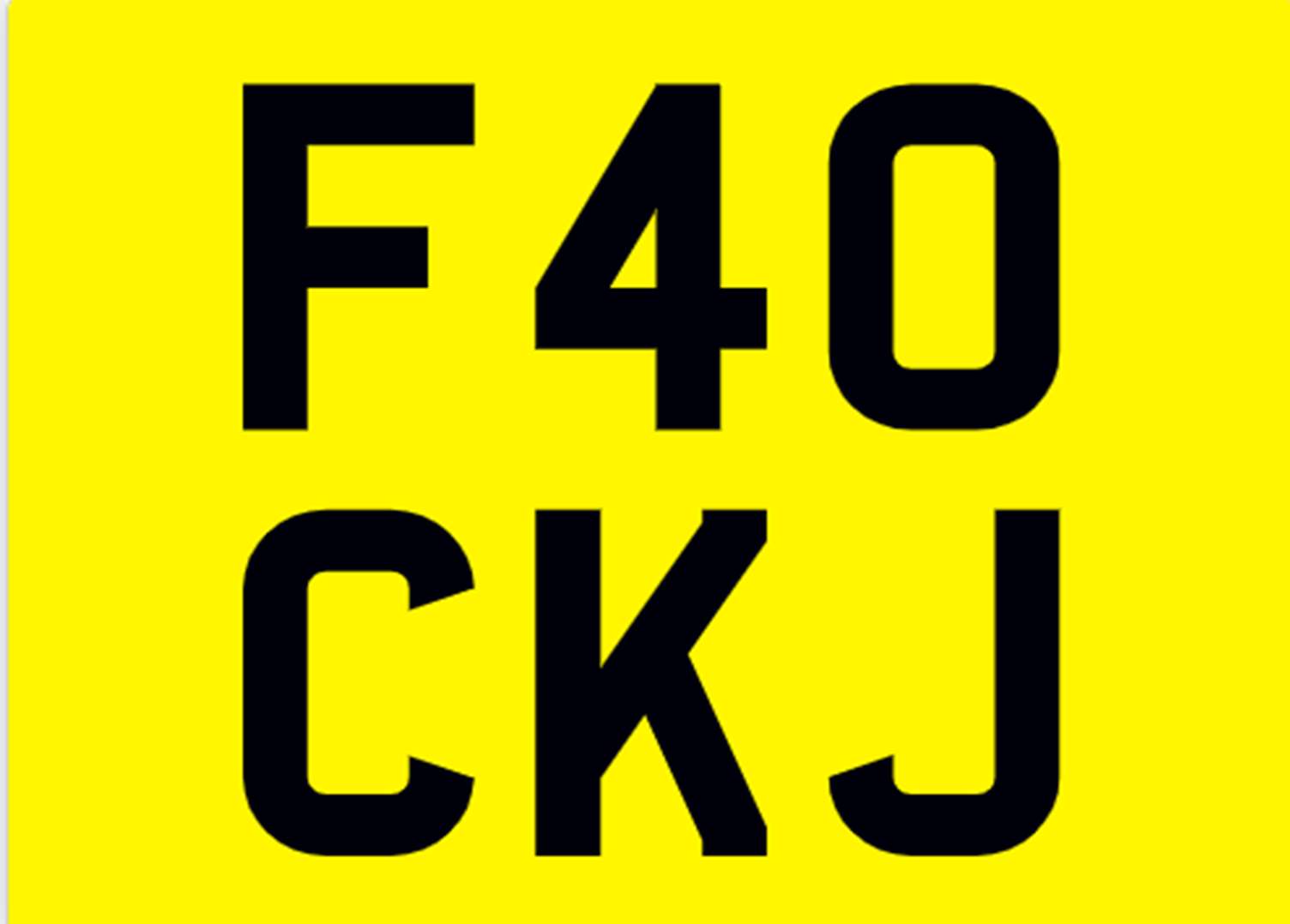 <p>&nbsp; F40 CKJ Registration Number&nbsp;</p>