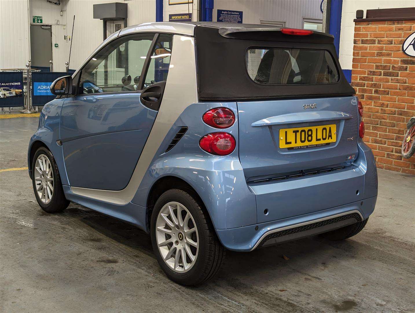 <p>2008 SMART FORTWO PASSION 71 AUTO</p>