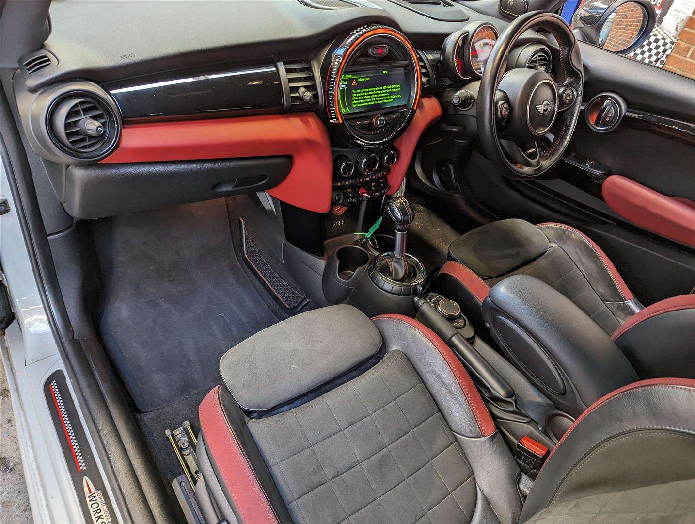 <p>2017 MINI JOHN COOPER WORKS AUTO</p>