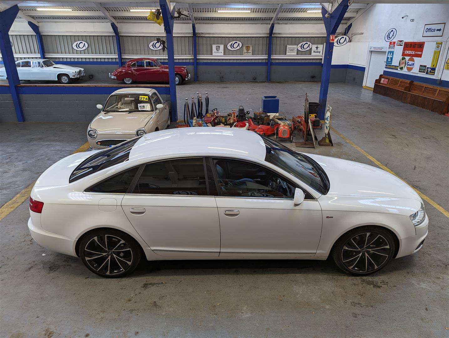 <p>2011 AUDI A6 S LINE SPEC ED TDI CVT</p>