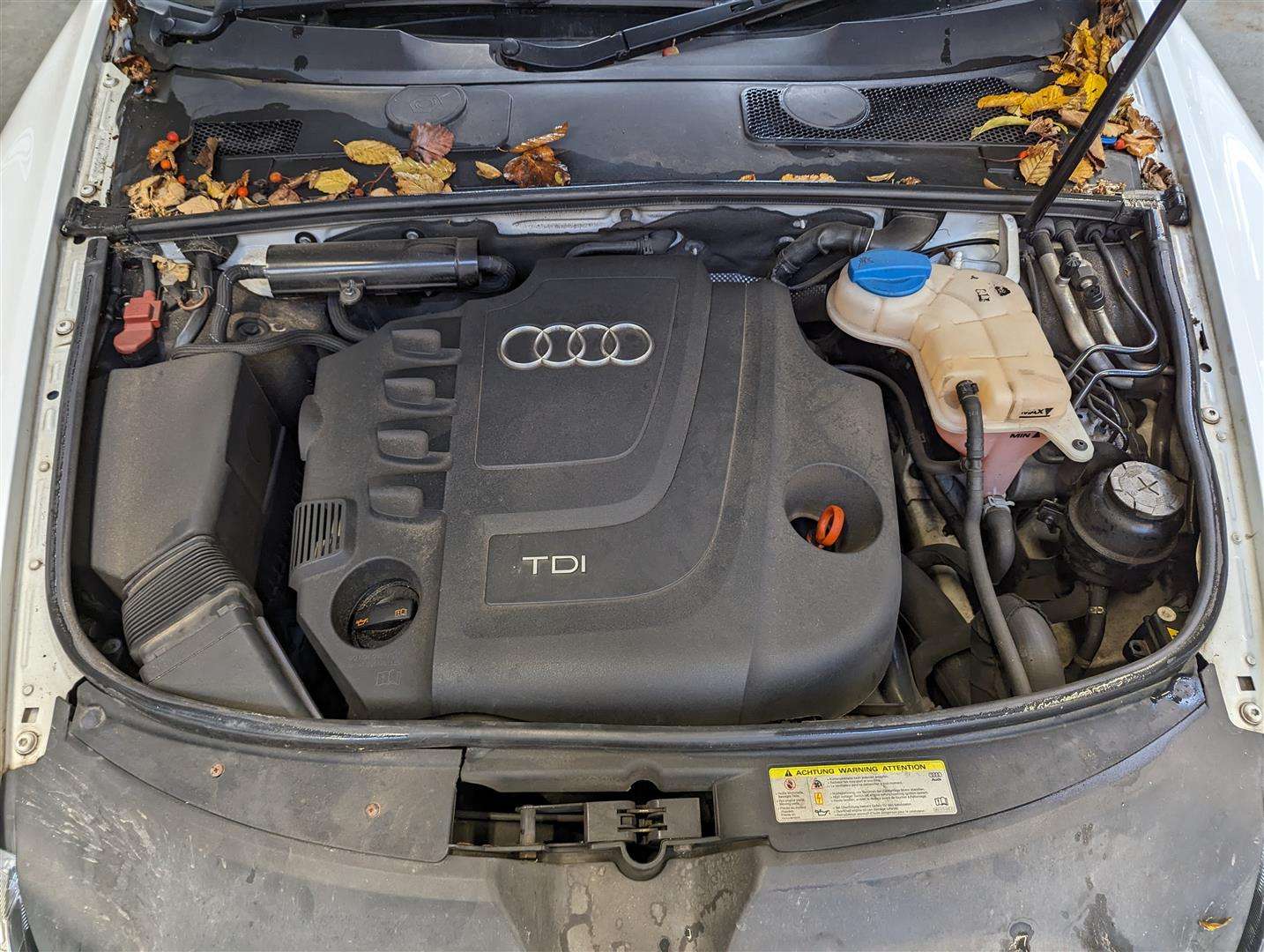 <p>2011 AUDI A6 S LINE SPEC ED TDI CVT</p>