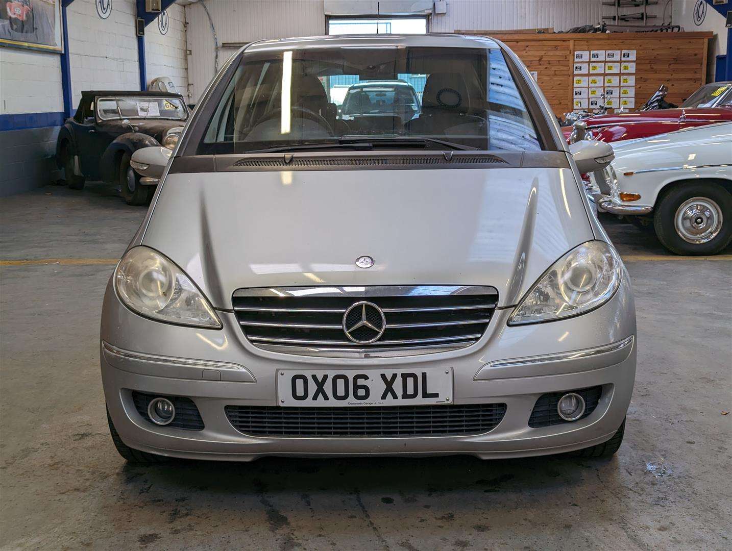 <p>2006 MERCEDES A200 AVANTGARDE SE CVT</p>