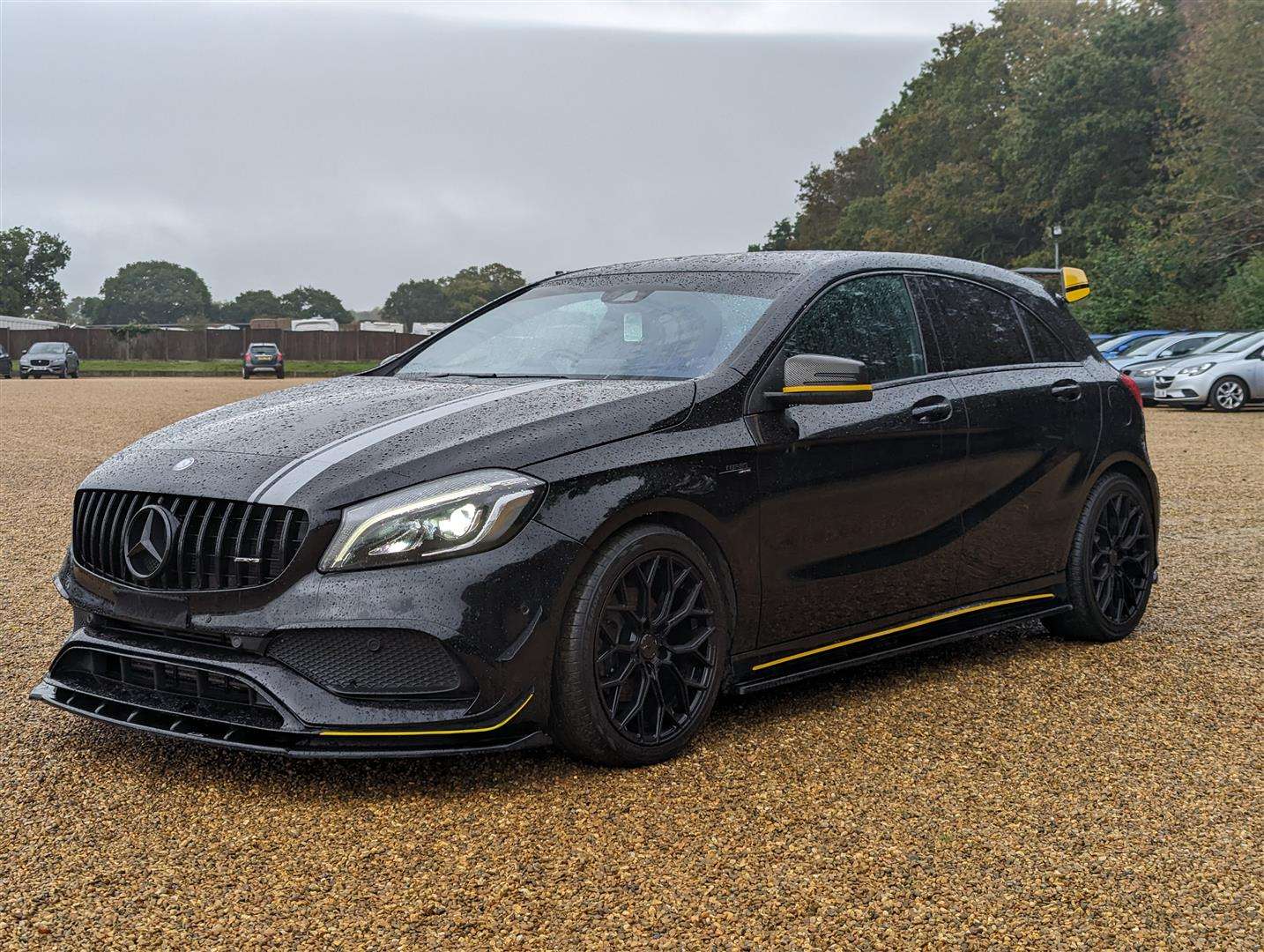 <p>2016 MERCEDES-BENZ A 180 AMG LINE PREMIUM</p>