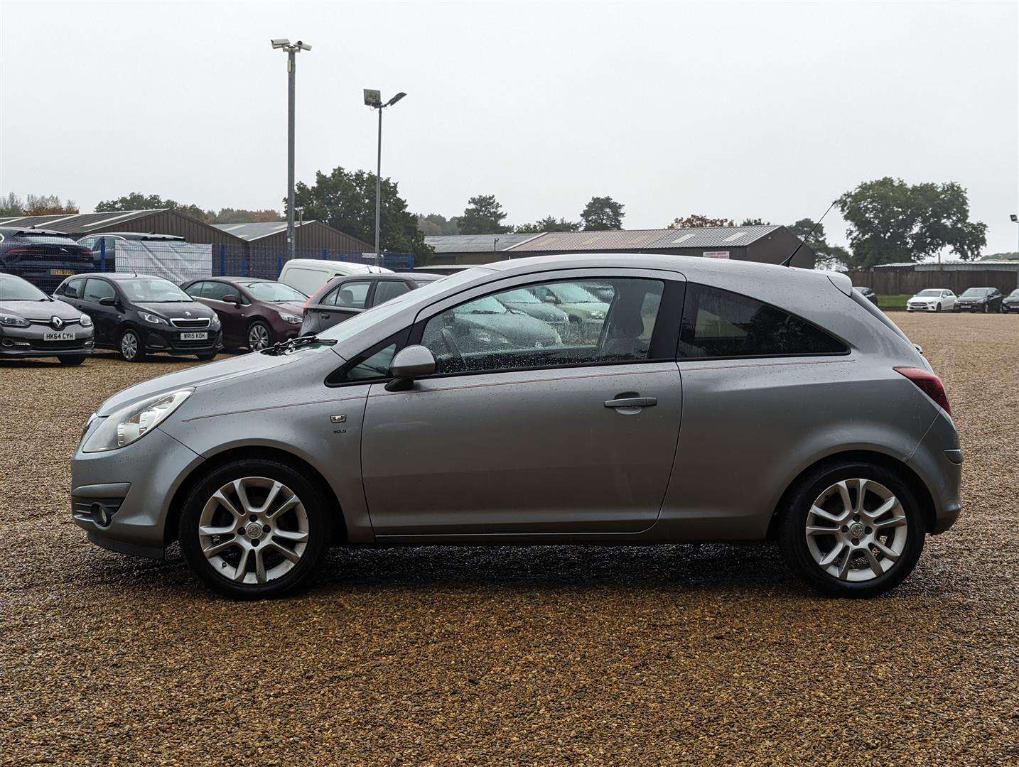 <p>2010 VAUXHALL CORSA SXI</p>