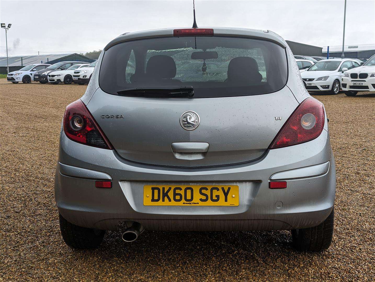 <p>2010 VAUXHALL CORSA SXI</p>