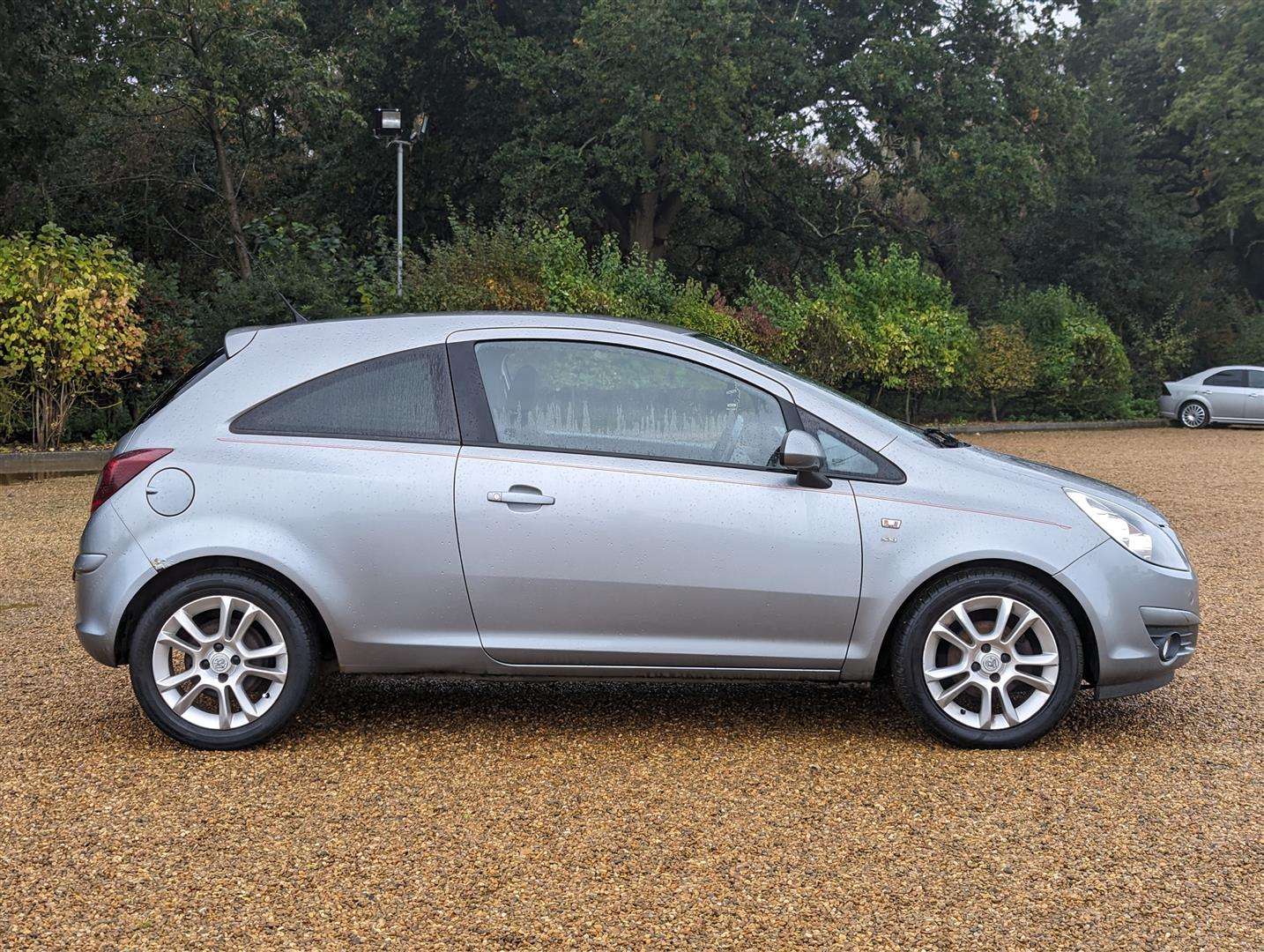 <p>2010 VAUXHALL CORSA SXI</p>