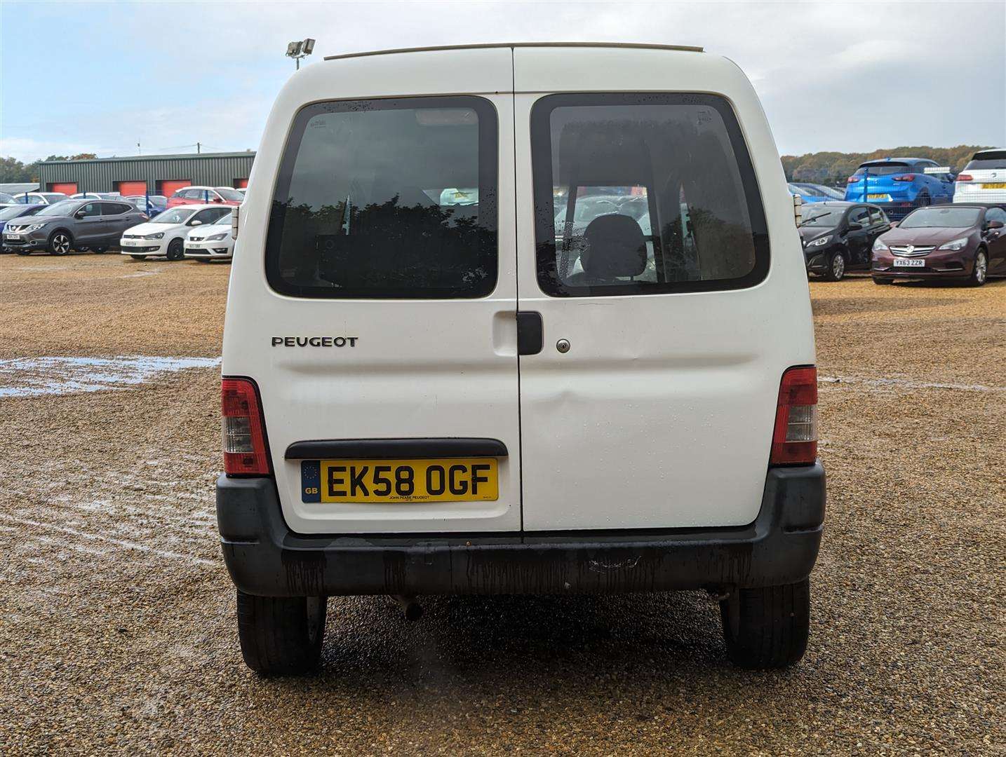 <p>2009 PEUGEOT PARTNER 600 ORIGIN HDI</p>