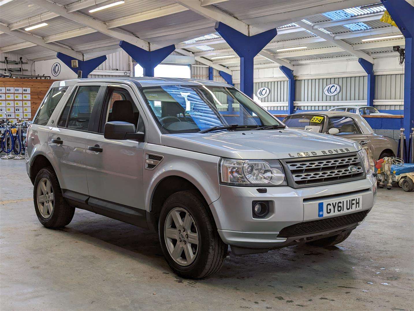 <p>2011 LAND ROVER FREELANDER GS TD4</p>