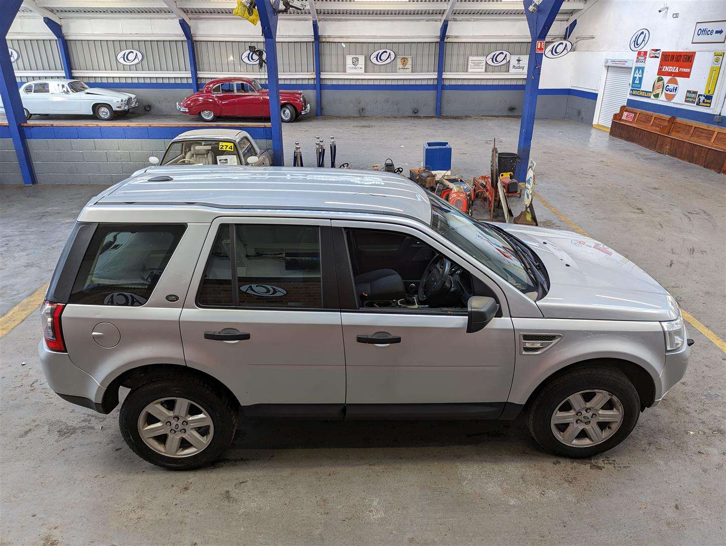 <p>2011 LAND ROVER FREELANDER GS TD4</p>