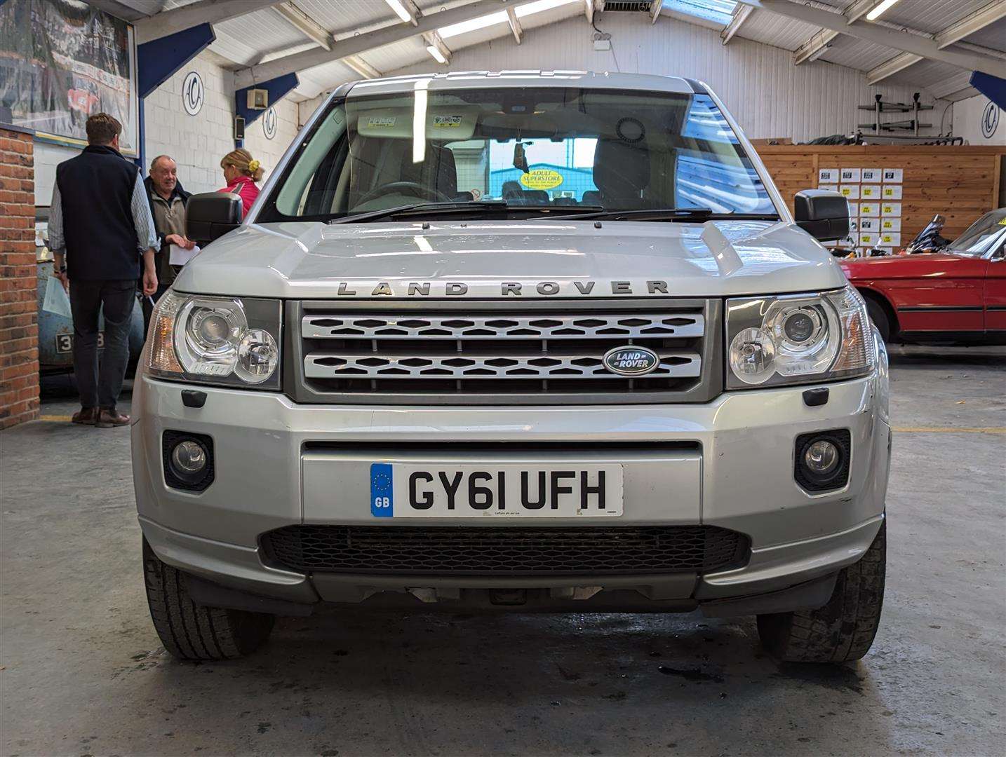 <p>2011 LAND ROVER FREELANDER GS TD4</p>