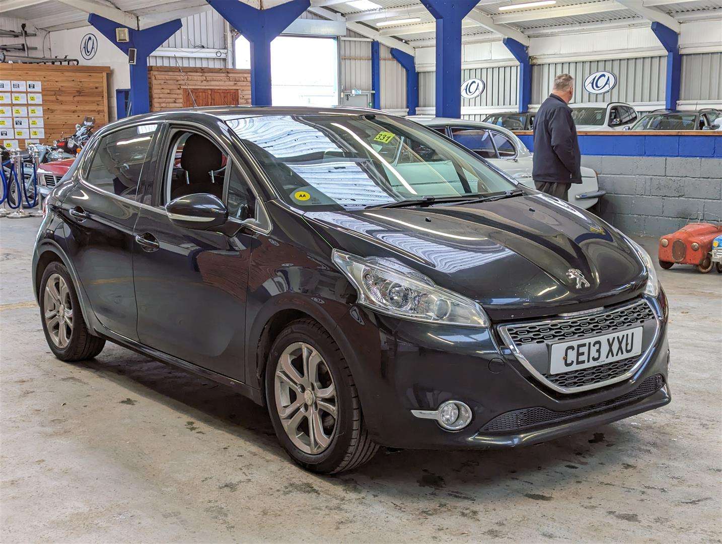 <p>2013 PEUGEOT 208 ALLURE HDI</p>