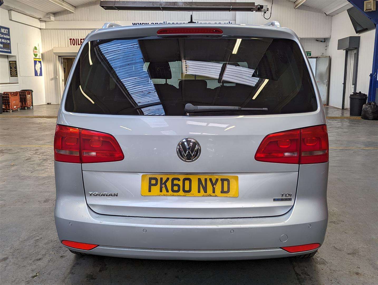 <p>2010 VOLKSWAGEN TOURAN SE BLUE TECH TDI</p>