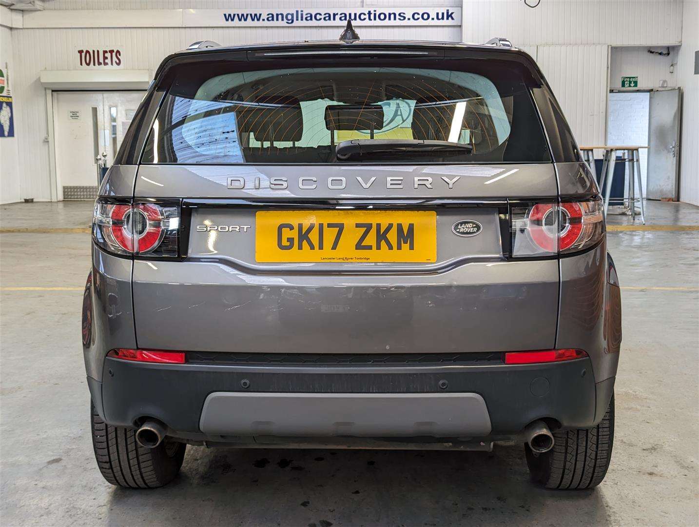 <p>2017 LAND ROVER DISCOVERY SPORT SE TECH T</p>