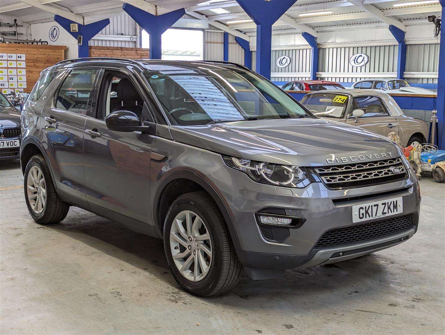 <p>2017 LAND ROVER DISCOVERY SPORT SE TECH T</p>