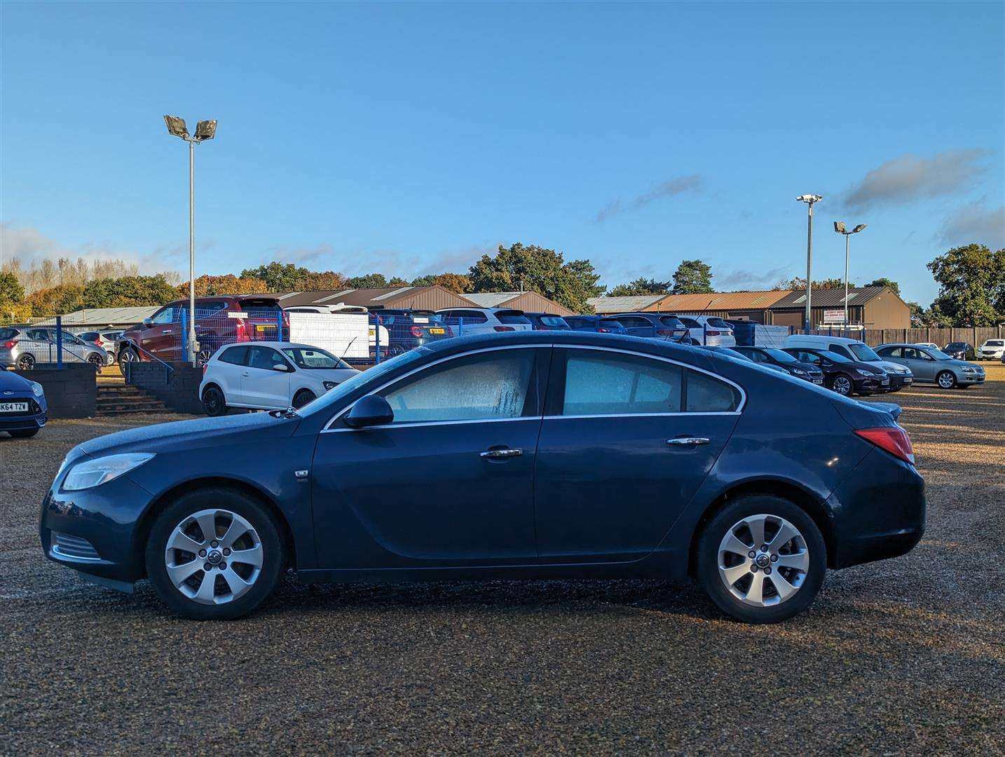 <p>2012 VAUXHALL INSIGNIA SE CDTI ECOFLEX</p>