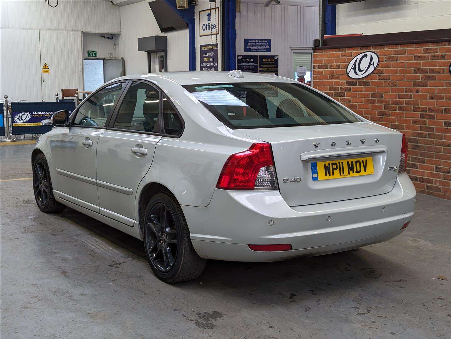 <p>2011 VOLVO S40 SE LUX EDITION DRIVE</p>