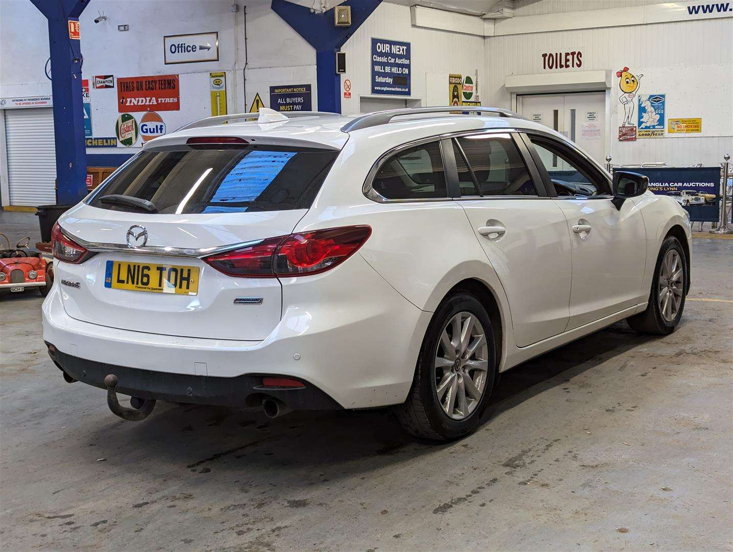 <p>2016 MAZDA 6 SE-L NAV D</p>