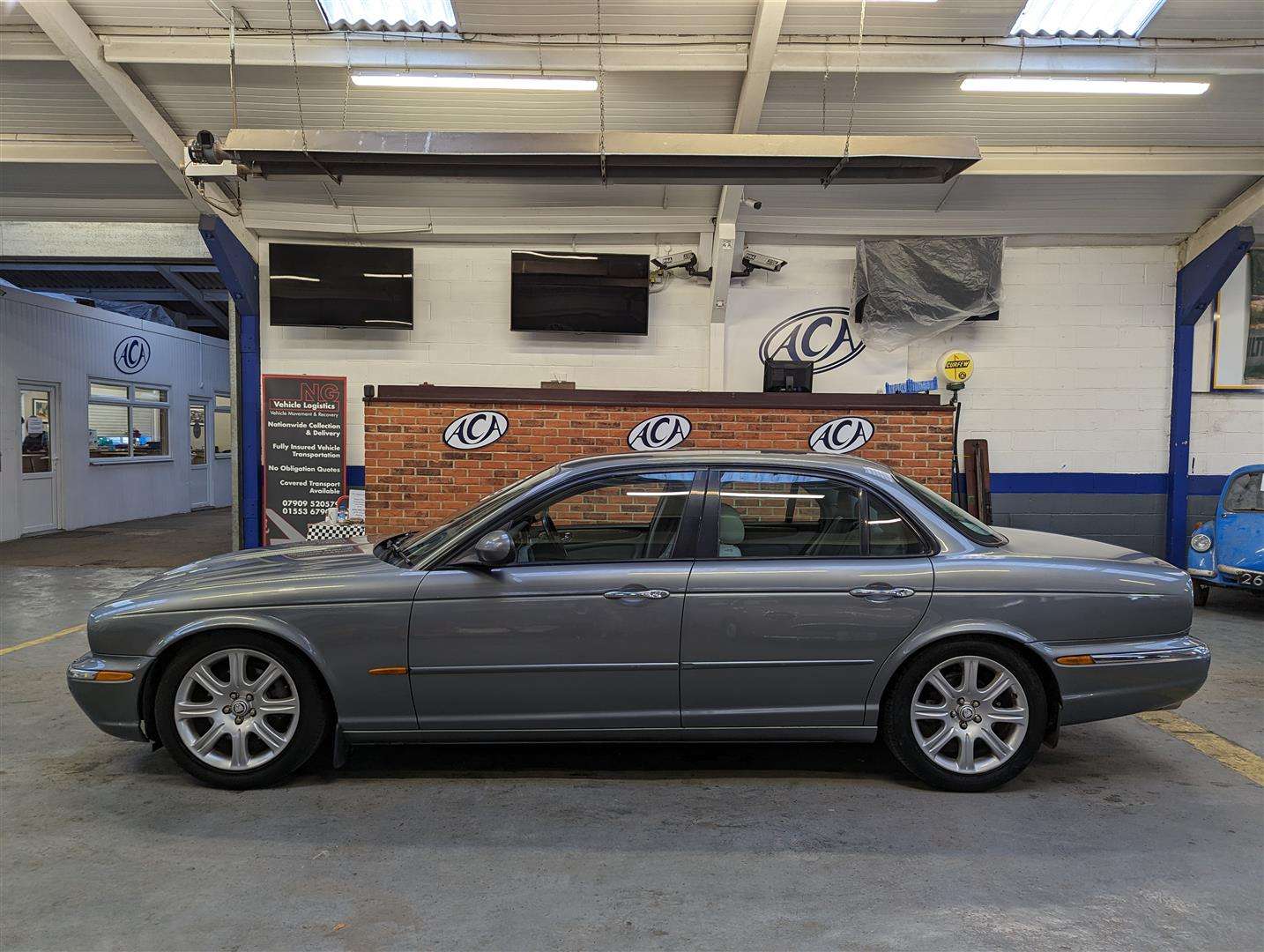 <p>2004 JAGUAR XJ6 V6 SPORT AUTO</p>