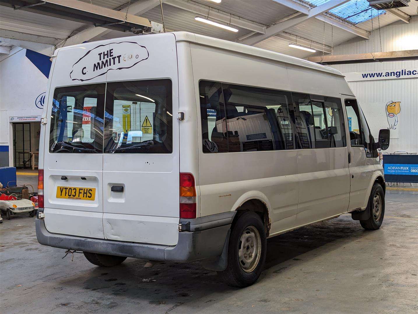 <p>2003 FORD TRANSIT</p>