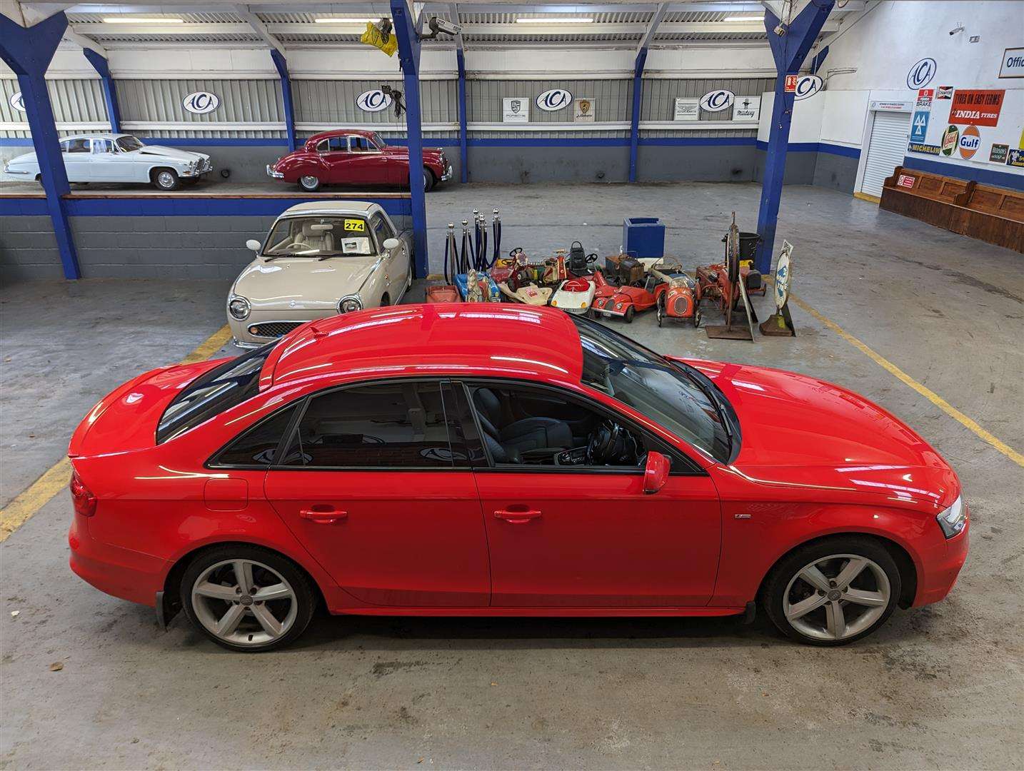 <p>2014 AUDI A4 S LINE TDI CVT</p>