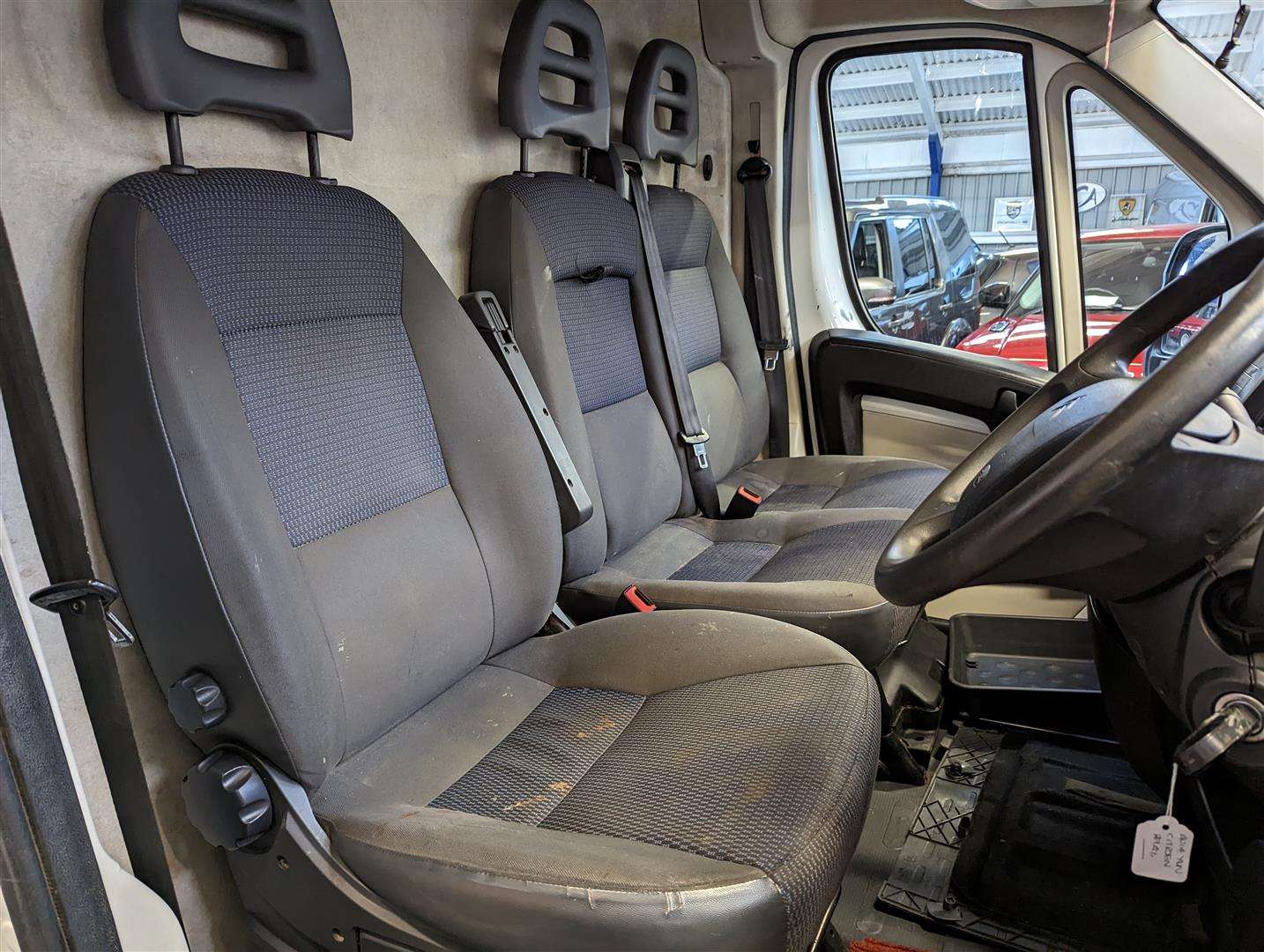 <p>2014 CITROEN RELAY 30 L1H1 ENTERPRISE</p>